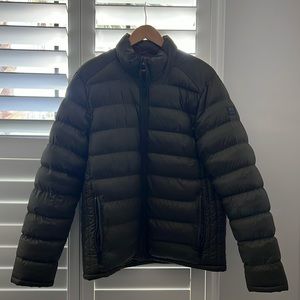 Kenneth Cole puffer jacket! Great condition.